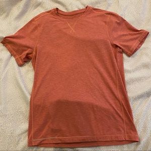 Lululemon T Shirt